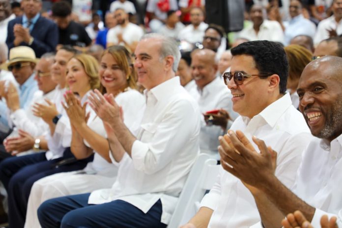 Inmortal del deporte, Tito Horford agradece al presidente Abinader por cumplir su promesa al entregar esta obra y hacer realidad un sueño de 44 años para La Romana.
