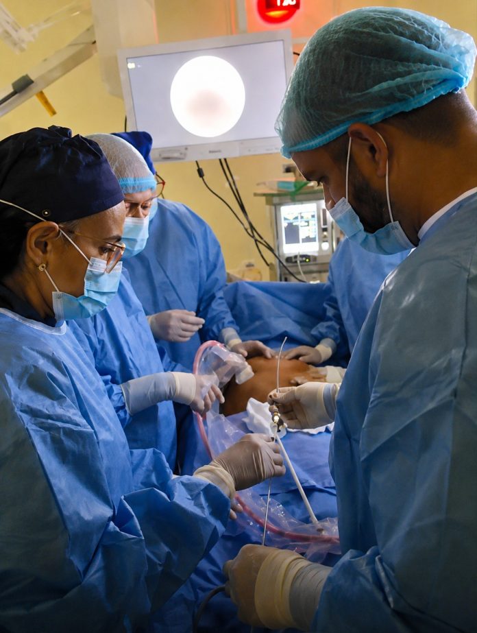 Unidad de Cirugía Intrauterina realiza con éxito sus primeras intervenciones fetales