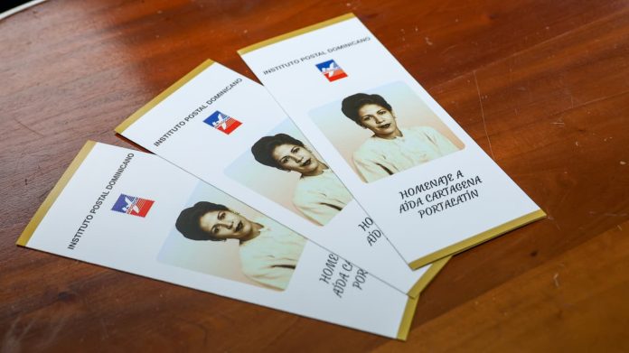 Un sello para la historia: Aída Cartagena Portalatín queda inmortalizada en emisión postal conmemorativa