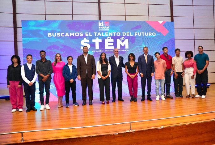 Abinader encabeza reconocimiento del Indotel a más de 170 estudiantes destacados en concurso de vocaciones STEM