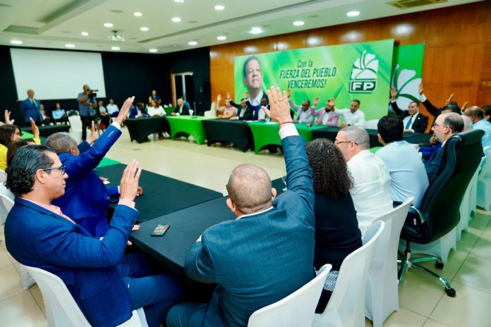 José David Báez y Eduardo Espiritusanto encabezarán bloques legislativos de Fuerza del Pueblo