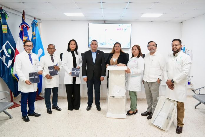 SNS y UNICEF fortalecen Programa Mamá Canguro con donación de equipos médicos valorada en más de RD$5.4 millones