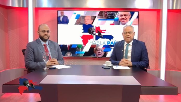 Periodistas Ulises Jiménez y Julio Vargas presentan nuevo espacio “Habla País” transmitido por Megavisión, canal 2