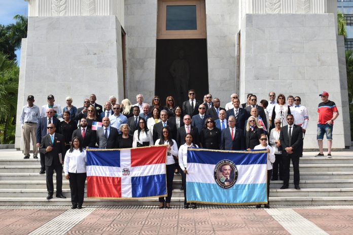 Instituto Duartiano conmemora el natalicio de Juan Pablo Duarte