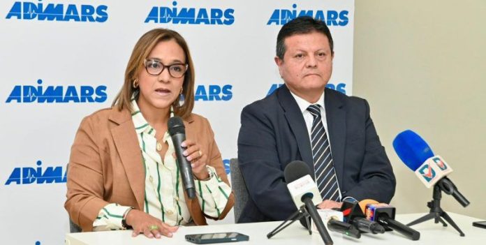 ADIMARS reitera llamado al Poder Ejecutivo por riesgos de la cápita diferenciada en el Seguro Familiar de Salud
