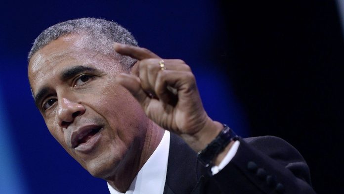 Obama detalló, entre risas, que la primera pregunta que quiso que le respondieran al convertirse en jefe de Estado fue: "¿Dónde están los extraterrestres?".