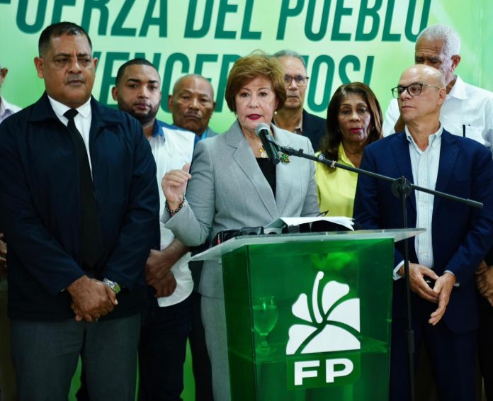 La organización señala baja inversión en aulas, aumento del abandono escolar y deterioro de los resultados educativos.