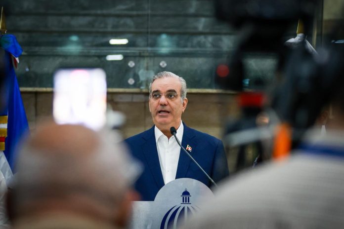 Presidente Abinader convoca a las organizaciones sociales, políticas y sectores productivos a un gran acuerdo nacional para enfrentar la crisis global