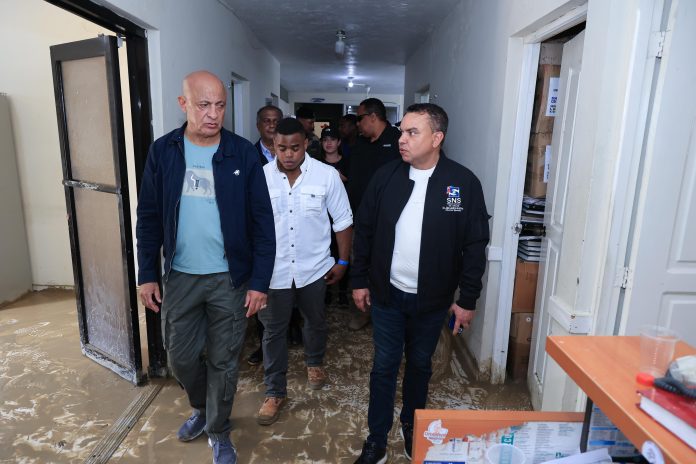 SNS interviene Hospital de Monte Llanos en Puerto Plata tras inundaciones y garantiza continuidad de servicios y restablece de inmediato atenciones