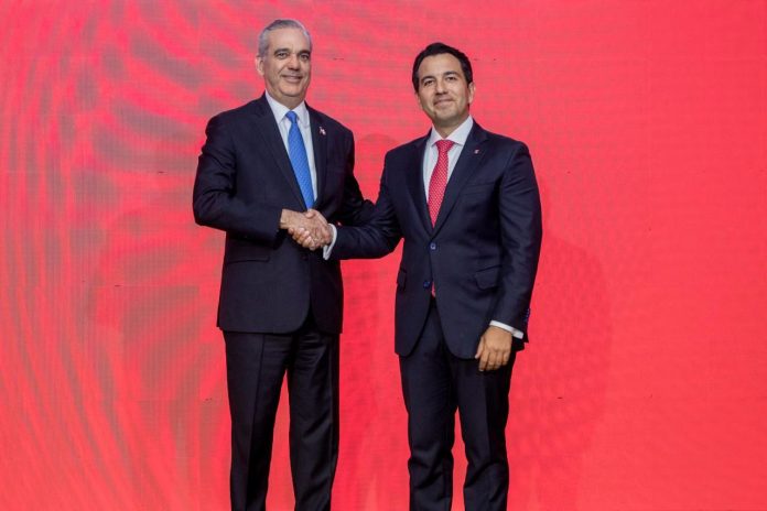 Scotiabank reconoce gestión de Gobierno mantiene estabilidad macroeconómica, clima de negocios y potencial de crecimiento del país; instalará en RD sede regional para liderar operaciones e inversiones en el Caribe, Centroamérica y Colombia