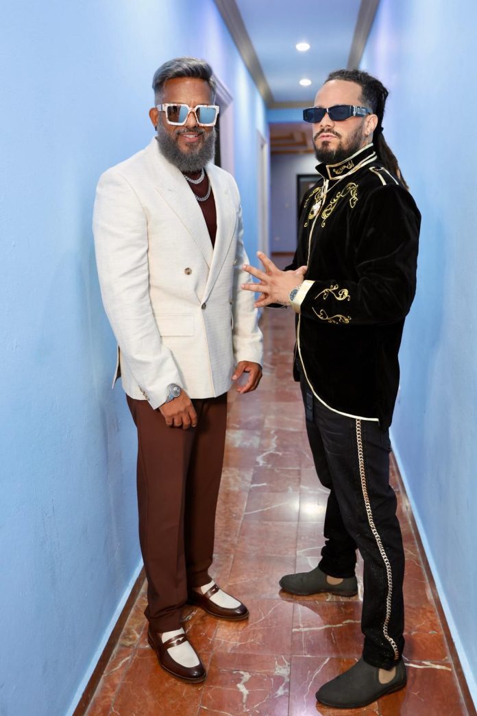 Karamelo debuta con "Santa Diabla", su primer tema de Salsa en el álbum "Enamorao de la Clave"