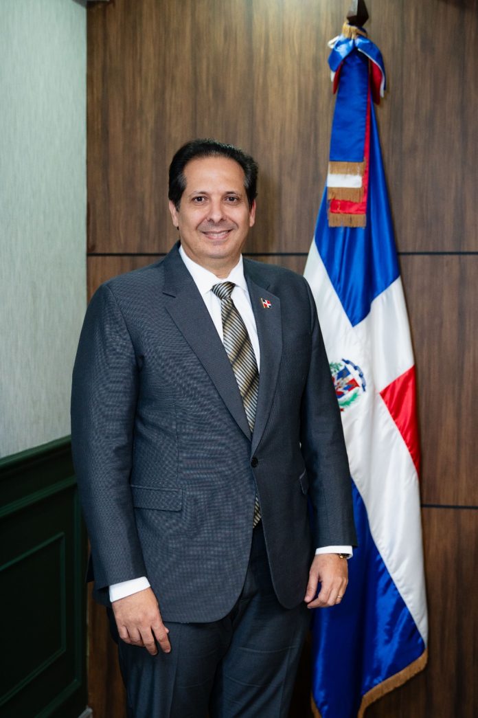 Ministro de Salud Víctor Atallah participará en Reunión de Alto Nivel de las Naciones Unidas sobre el VIH/Sida Ministro de Salud Víctor Atallah participará en Reunión de Alto Nivel de las Naciones Unidas sobre el VIH/Sida