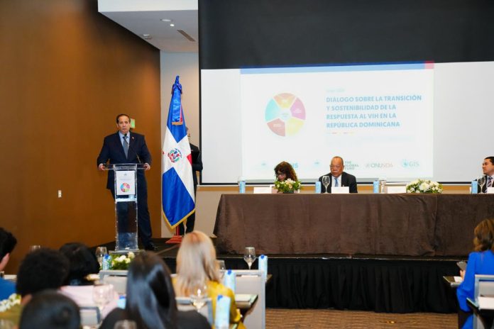Ministerio de Salud reafirma que el Gobierno garantiza la sostenibilidad financiera de los programas dirigidos a las personas que viven con VIH
