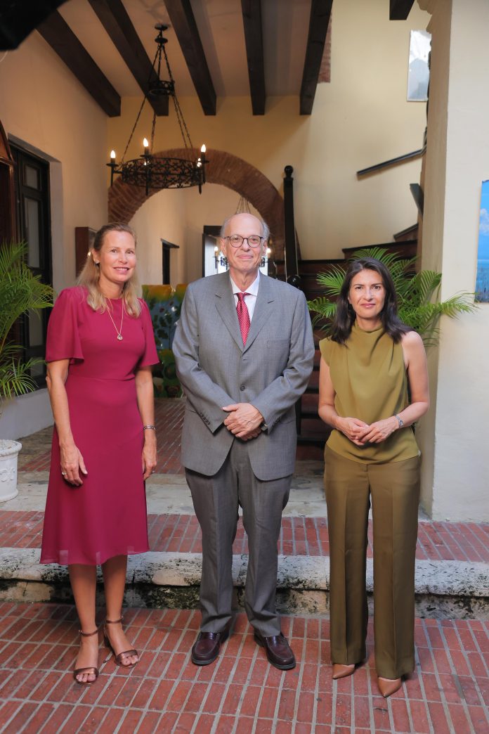 Gobierno de Alemania distingue al Dr. Herbert Stefan Stern Díaz con la Cruz de Caballero de la Orden del Mérito