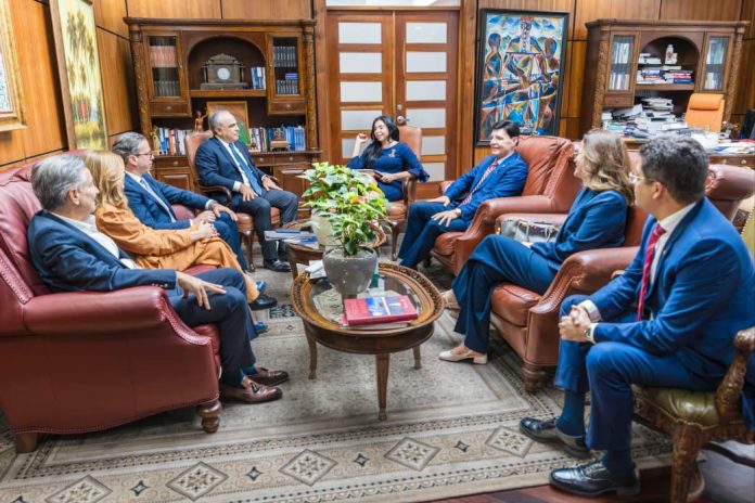 Procuradora General de la República y el Conep abordan retos del nuevo Código Penal Procuradora General de la República y el Conep abordan retos del nuevo Código Penal