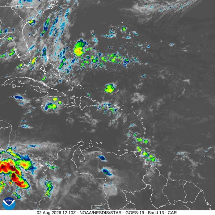 Indomet: Vaguada provocará aguaceros en varias provincias; continuará el calor sofocante