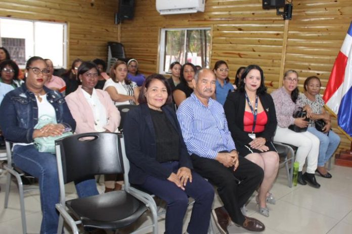 SRSO capacita a personal de Enfermería sobre manejo del pie diabético SRSO capacita a personal de Enfermería sobre manejo del pie diabético