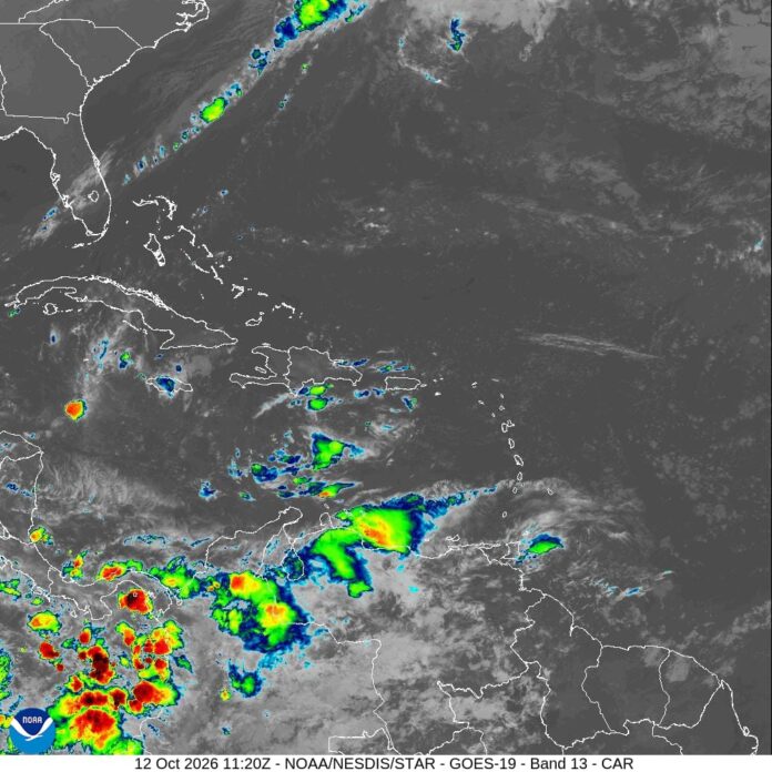 Indomet prevé chubascos en la mañana y aguaceros con tormentas eléctricas en la tarde hacia el interior del pa