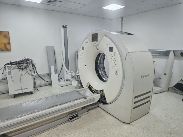 Hospital Darío Contreras anuncia restablecimiento del servicio de tomografía y adquisición de nuevo equipo de 128 cortes