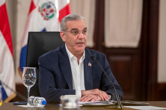 Presidente Abinader: "los subsidios permanentes y coyunturales han sido clave para reducir la pobreza en medio de crisis internacionales"