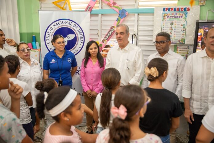 Abinader encabeza jornada de inclusión social "Primero Tú" que impacta a más de 6 mil personas en Santiago