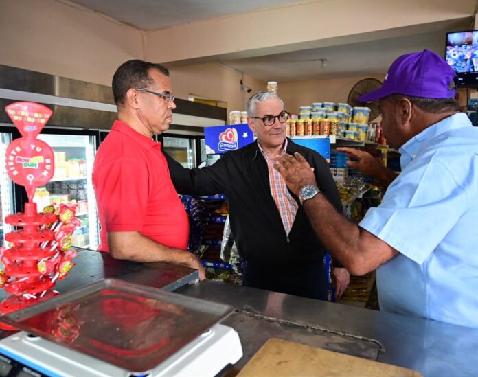 Gonzalo recorre nueve localidades de La Altagracia y promueve una nueva ola de bienestar